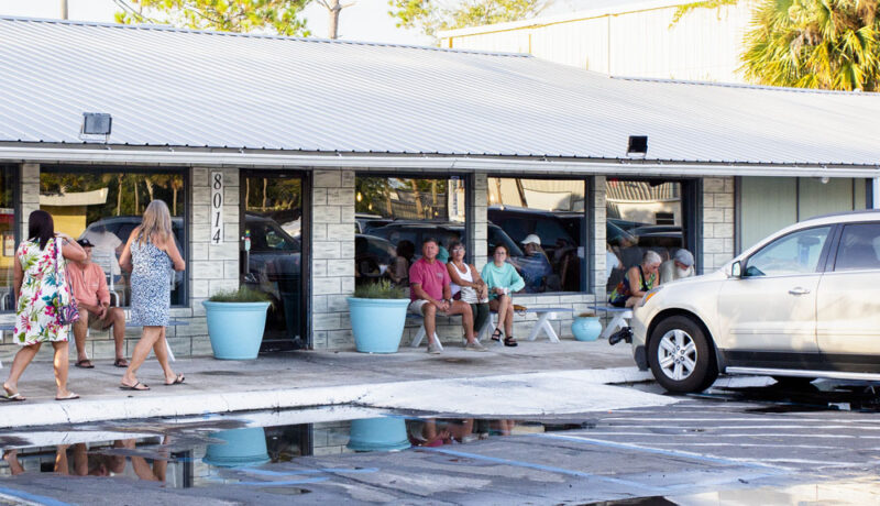 C Level - Seafood & Steakhouse Restaurant in Upper Grand Lagoon